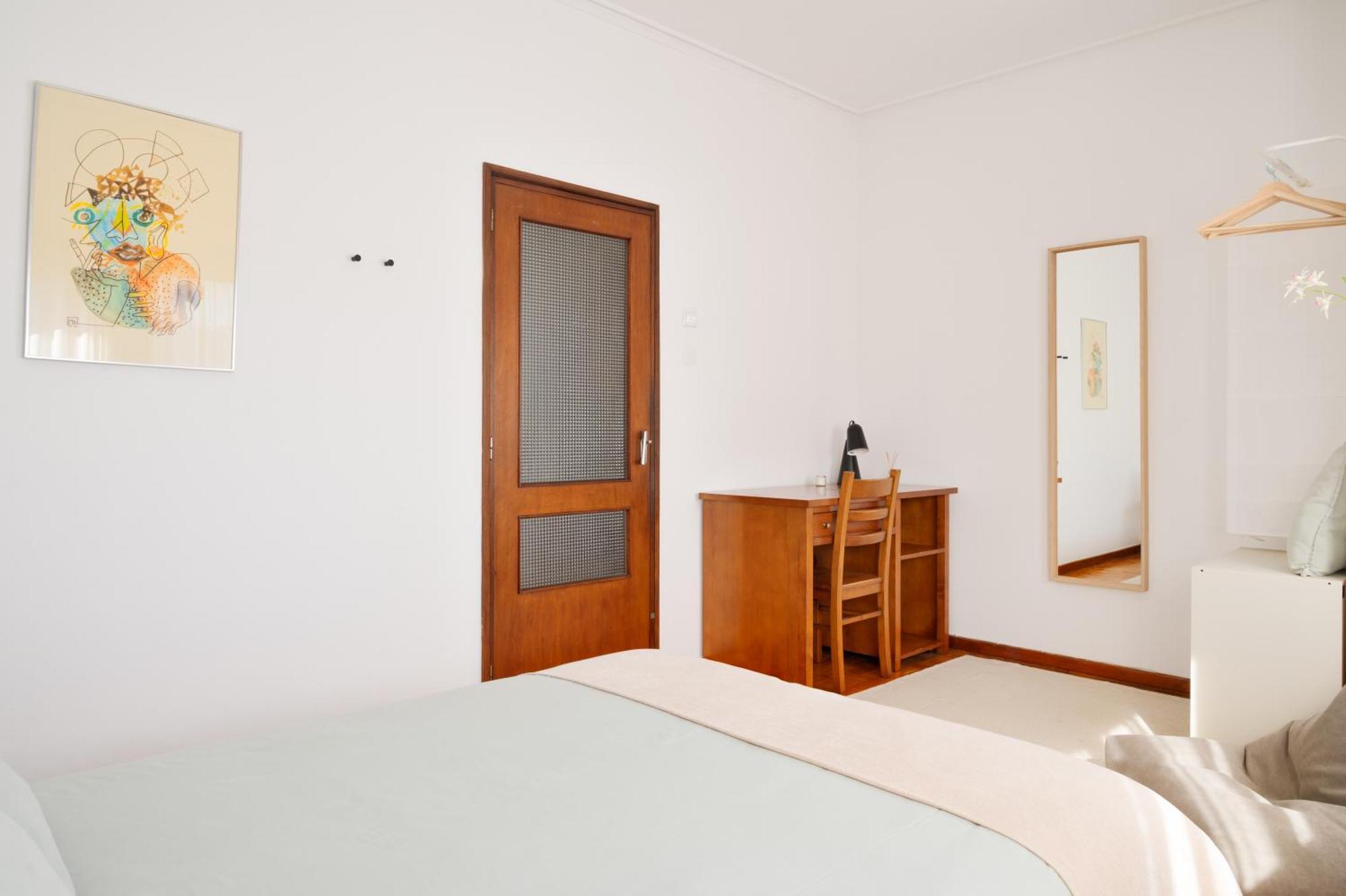 Praça da República - 2 bedroom 3rd floor flat Porto Exterior foto