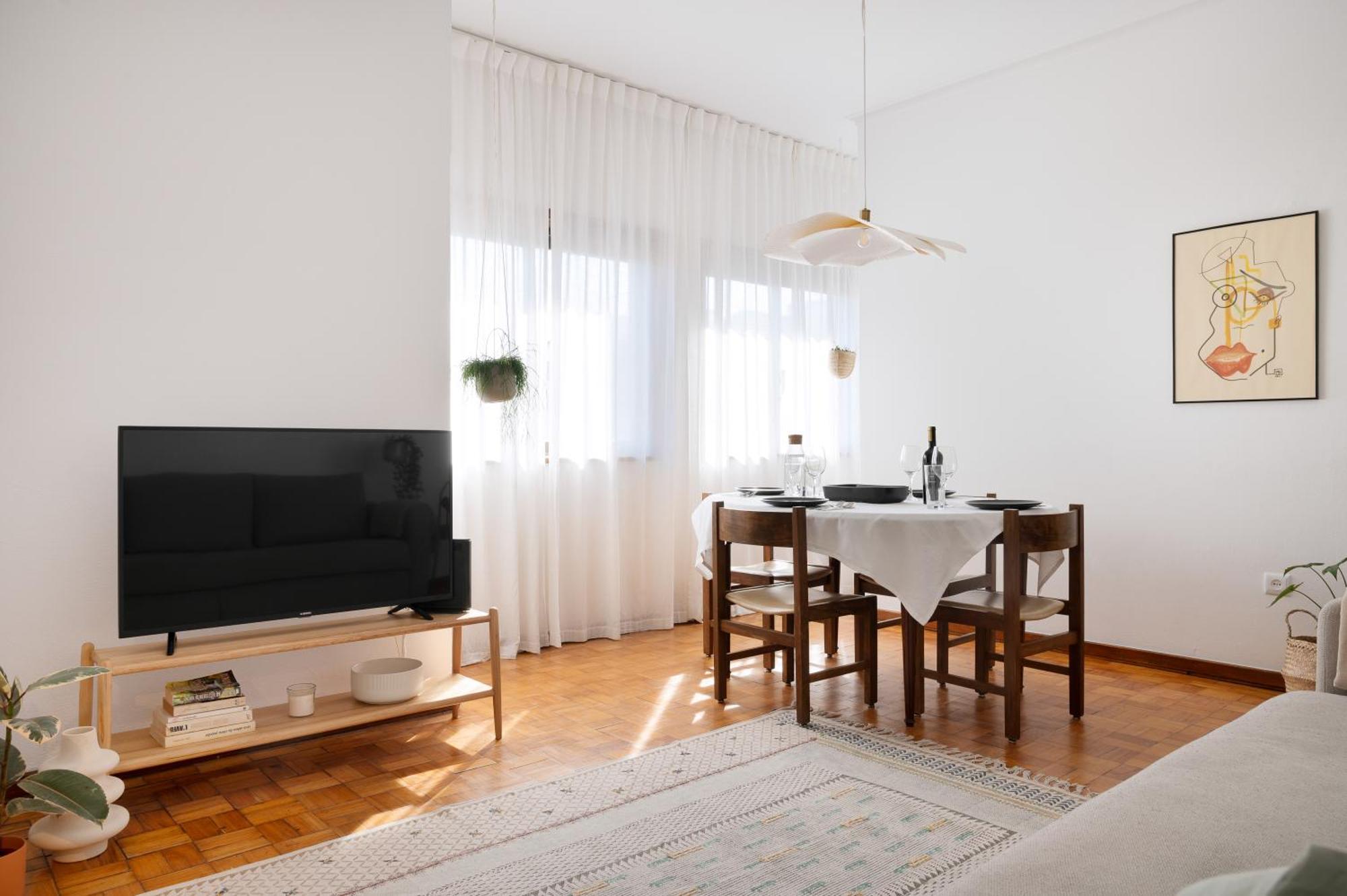 Praça da República - 2 bedroom 3rd floor flat Porto Exterior foto